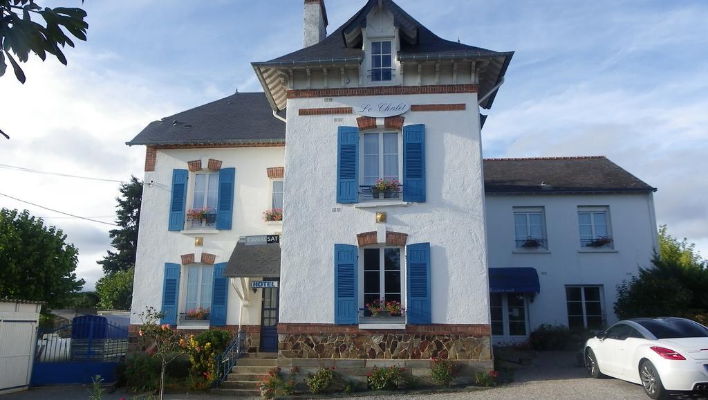 Hotel Restaurant Le Chalet Guéméné-Penfao Exterior foto